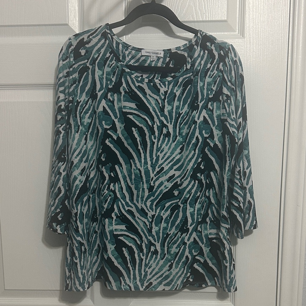 Emily Daniels Teal and Black Patterned Blouse xL